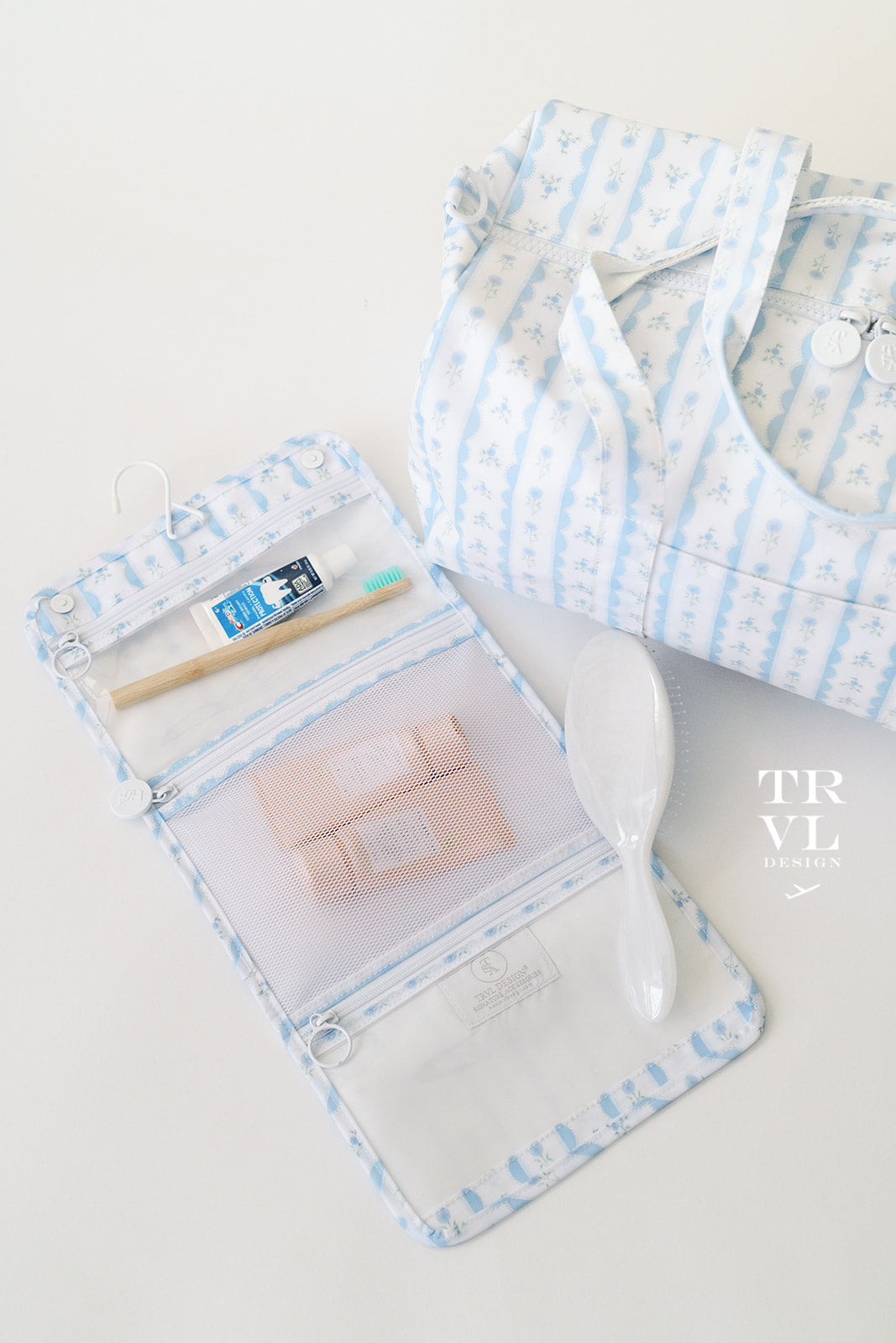 TRVL MINI ROLL UP HANGING BAGS