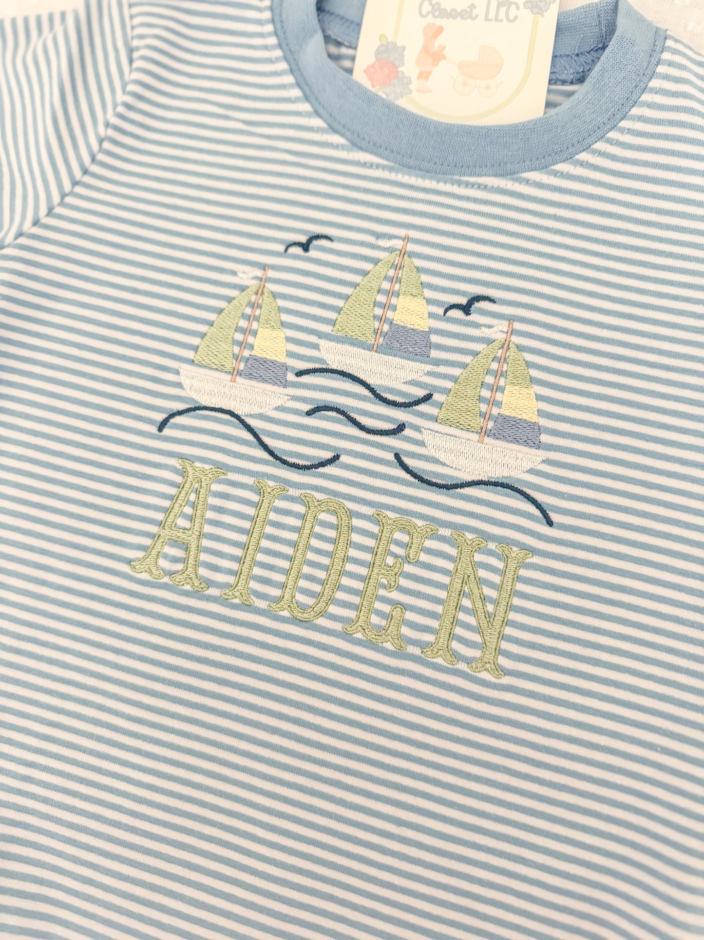 Embroidered SS Sailboat Stripe Bubble