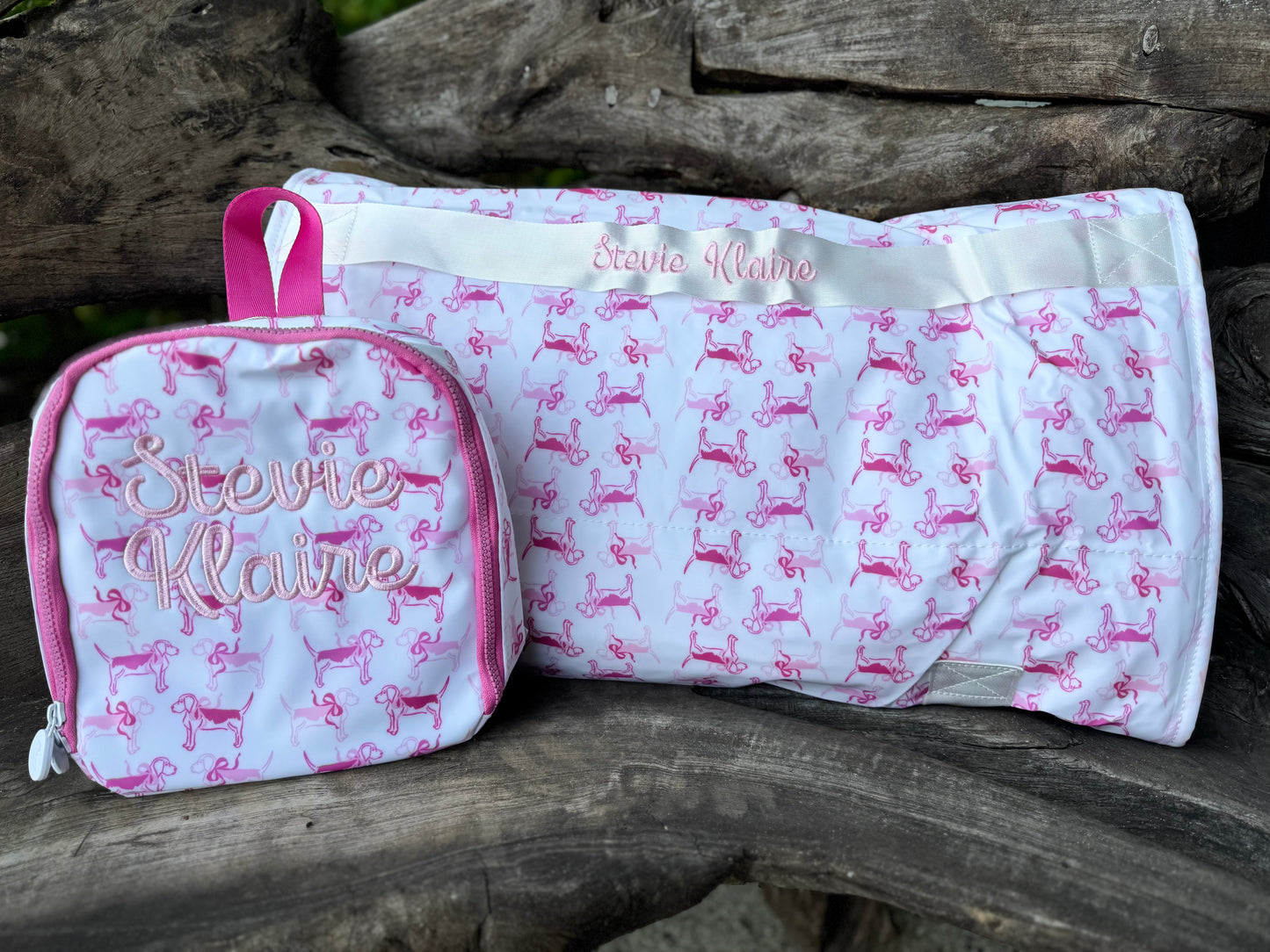 TRVL PINK PUPPY LOVE LUNCHBOX