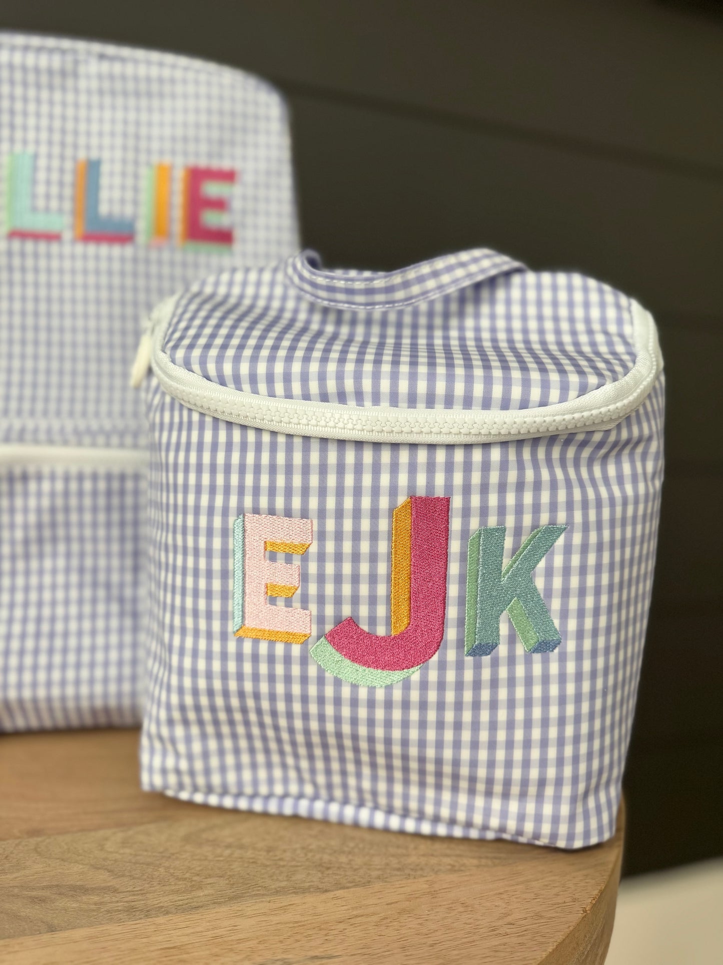 TRVL LILAC GINGHAM LUNCHBOX