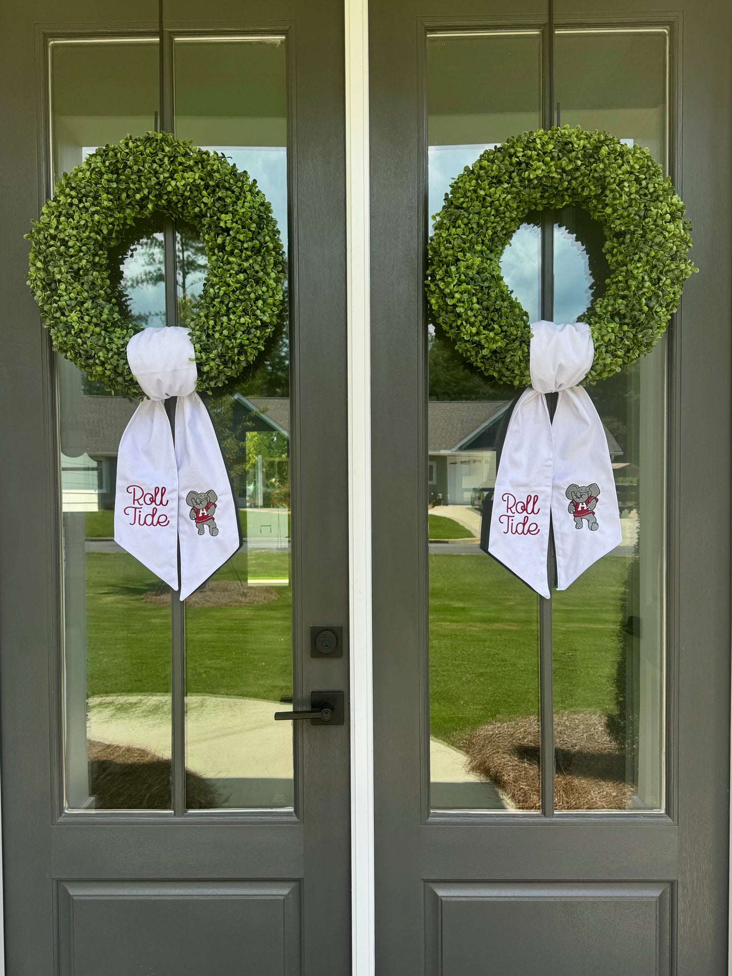 Embroidered Roll Tide/Elephant Wreath Sash