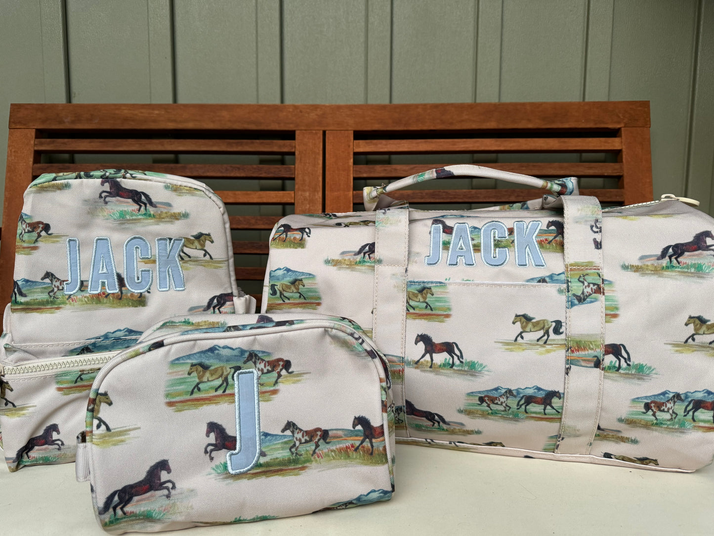 TRVL WILD HORSE DUFFEL