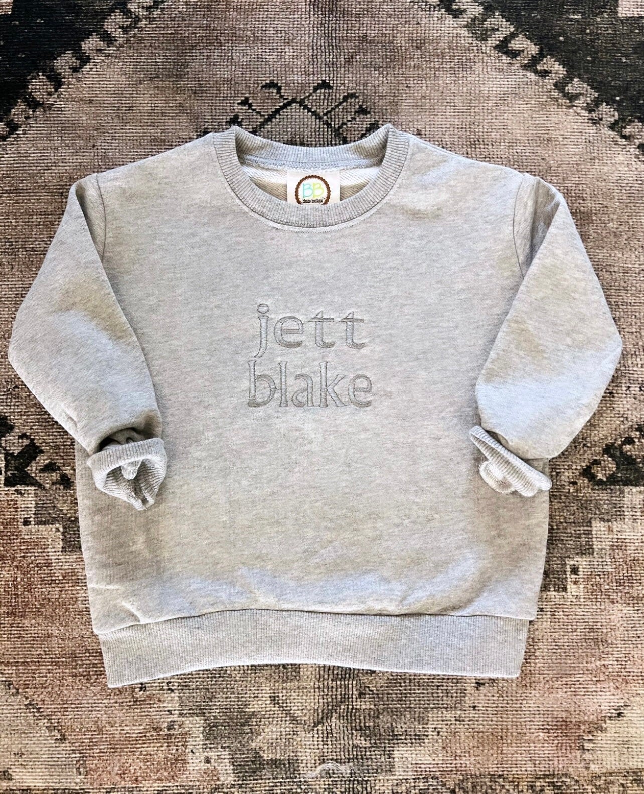 Embroidered Monochromatic Sweatshirt and Sweatshirt Bubble