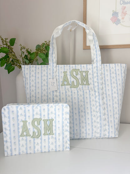 TRVL BLUE RIBBON FLORAL JUMBO TOTE