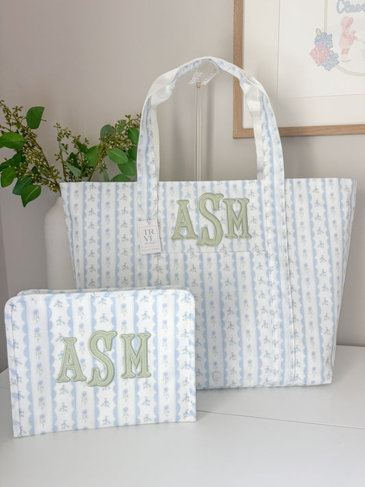 TRVL BLUE RIBBON FLORAL JUMBO TOTE