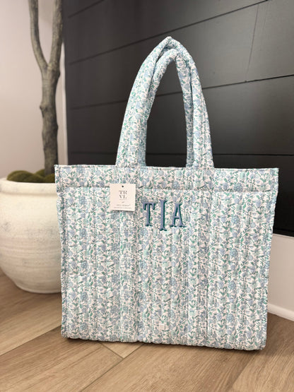 TRVL HAMPTON FLORAL GO GO TOTE