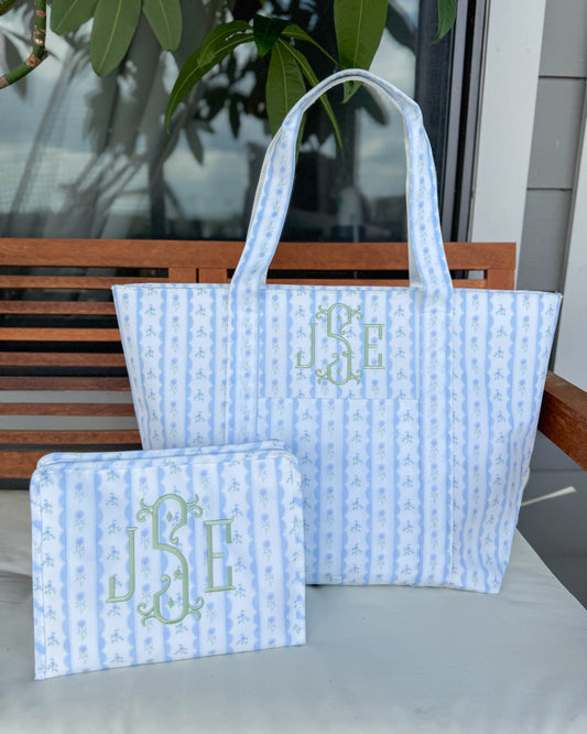 TRVL BLUE RIBBON FLORAL JUMBO TOTE