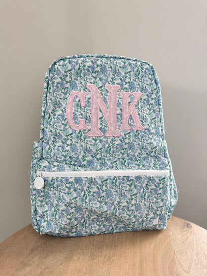 TRVL HAMPTON FLORAL BACKPACK