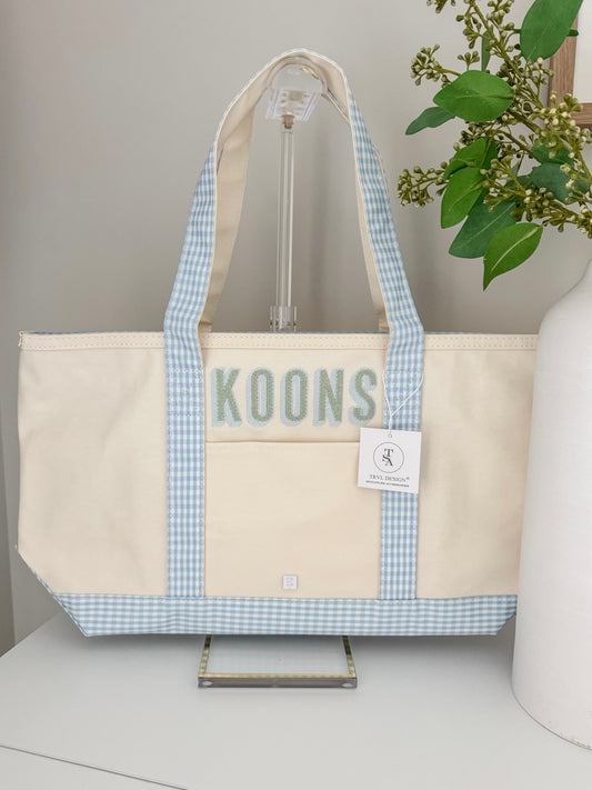 TRVL Medium Tote in Gingham Mist