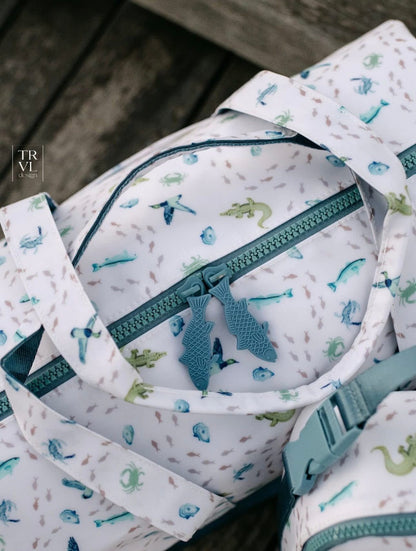 TRVL COASTAL TIDES WEEKENDER DUFFEL