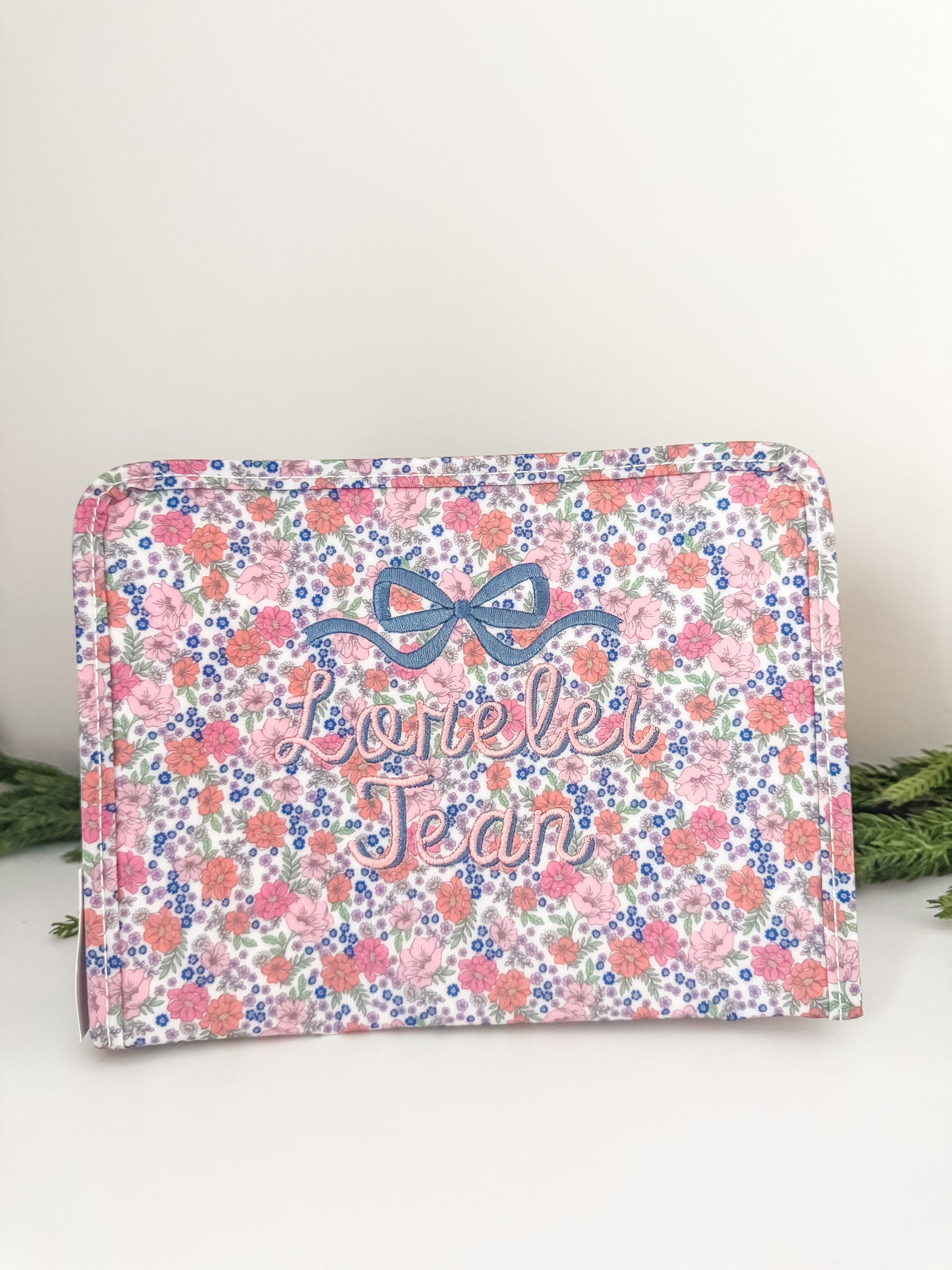 TRVL Garden Floral Roadies