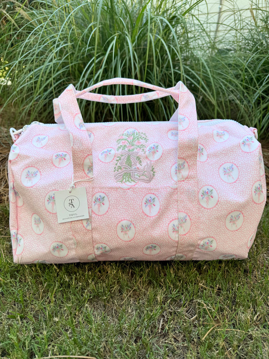 TRVL PINK MEDALLION DUFFEL
