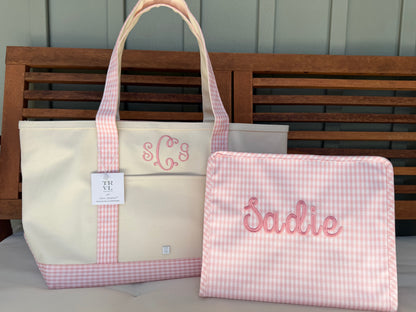 TRVL Medium Tote in Taffy Pink Gingham