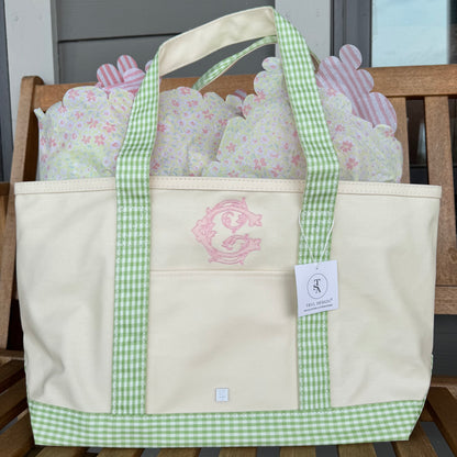 TRVL Medium Canvas Tote in Leaf Green Gingham