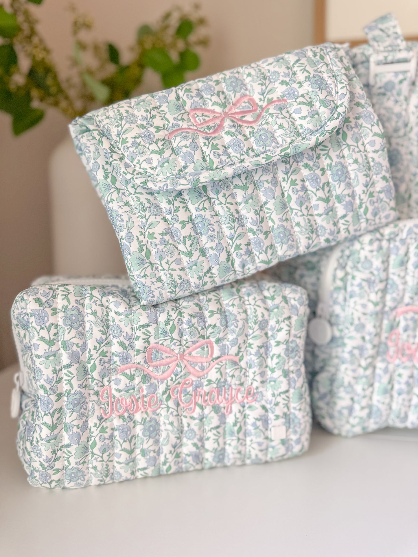 TRVL HAMPTON FLORAL QUILTED DIAPER BAG, CHANGING PAD AND EVERYDAY BAG SET